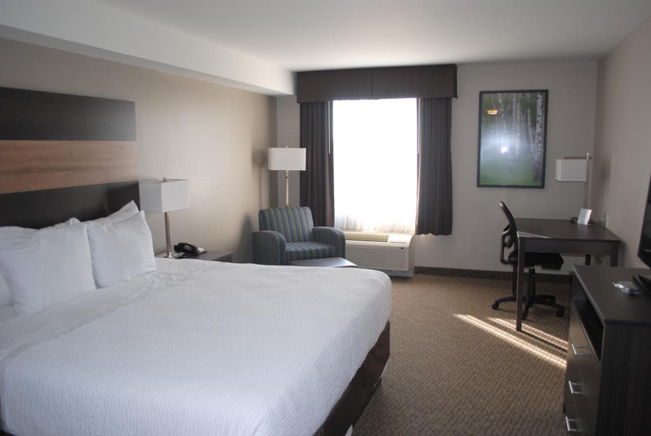Days Inn & Suites By Wyndham Lindsay Extérieur photo