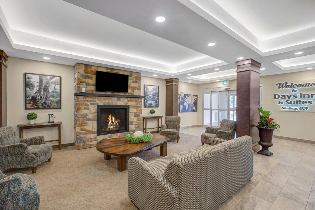 Days Inn & Suites By Wyndham Lindsay Extérieur photo