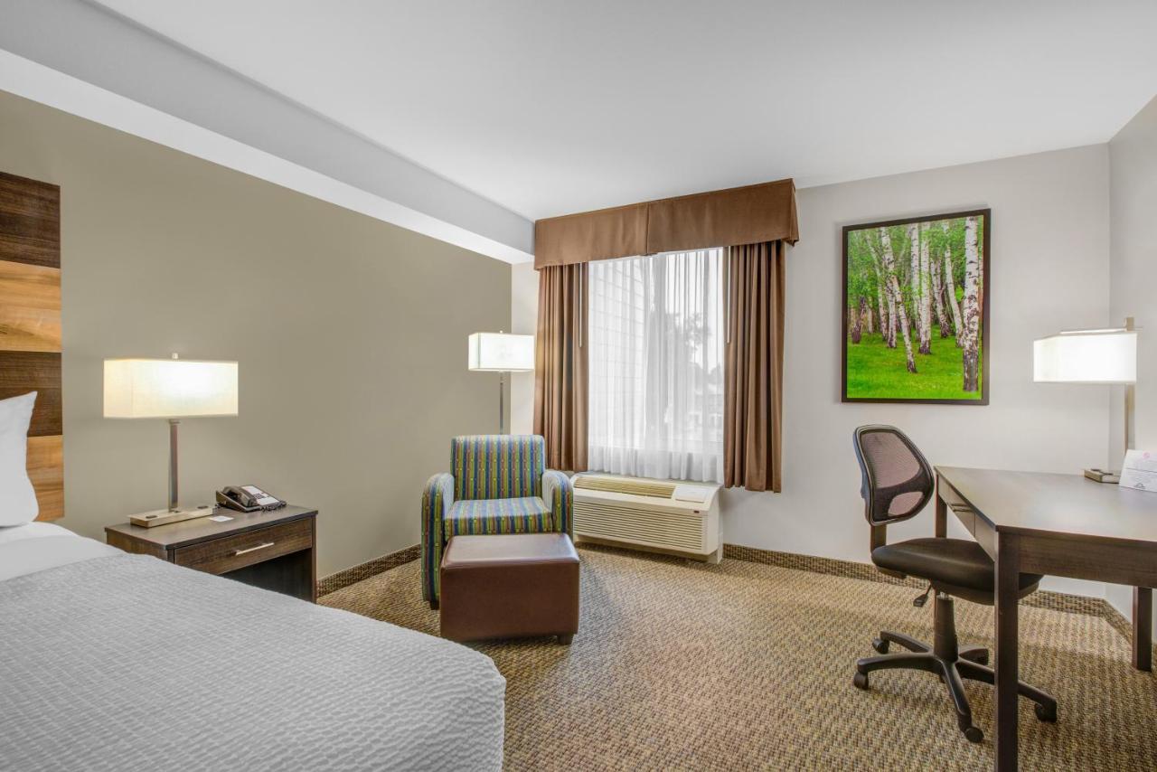Days Inn & Suites By Wyndham Lindsay Extérieur photo