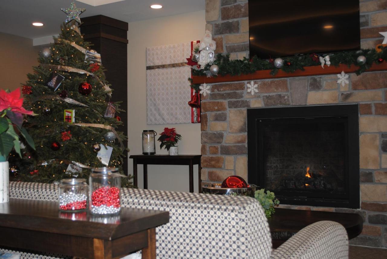 Days Inn & Suites By Wyndham Lindsay Extérieur photo